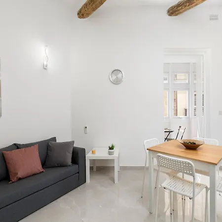 Modern, Cosy 1Bd Home - Close To Valletta Hamrun Exterior photo